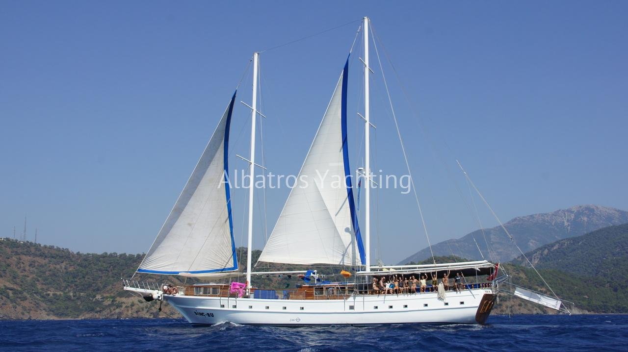 Gulet Dinç-Bu yacht is a 30 m lenght flat deck standard plus yach - Albatros