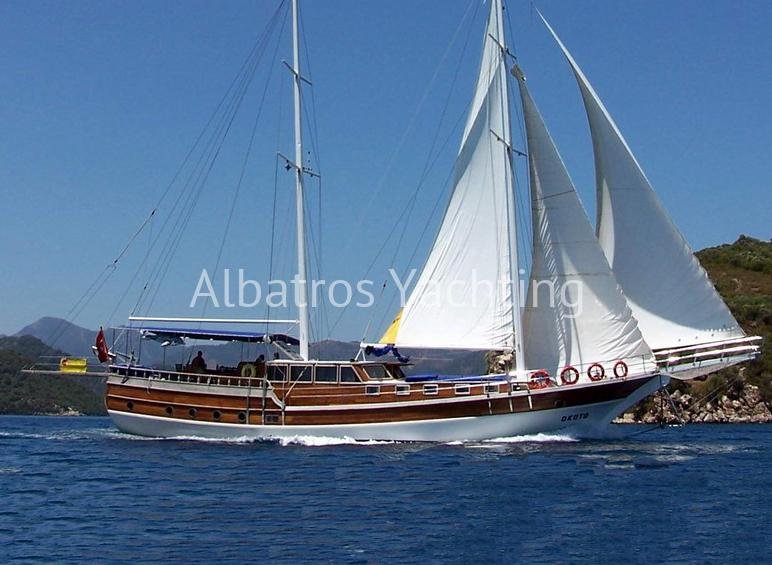 Gulet Okoto is standart 6 cabin gulet based in Fethiye . - Albatros