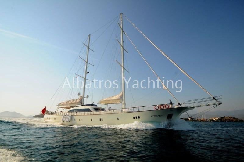 Alessandro is a modern design luxury gulet based in Fethiye - Albatros