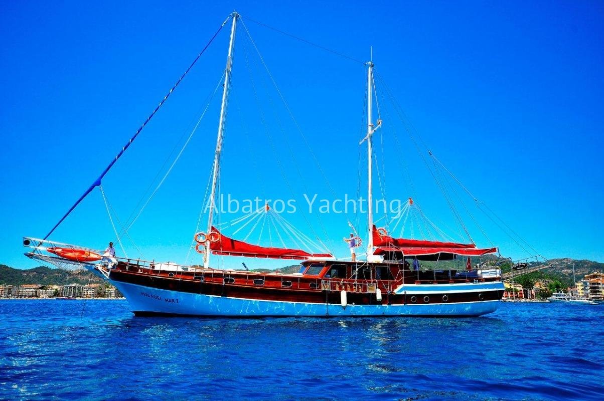 Gulet Perla Del Mar-1 is a Lux Yacht . Was bulit in 1993 . - Albatros